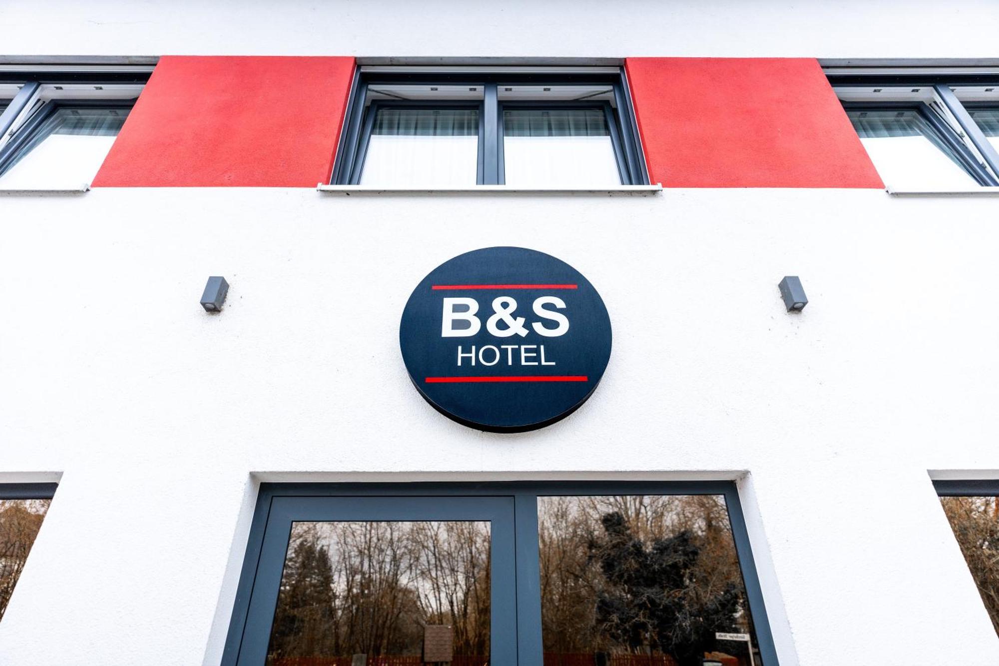 B&S Hotel Weißenhorn 외부 사진